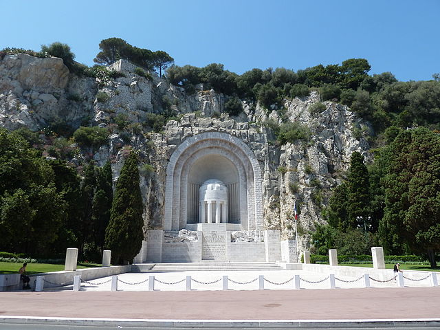 Monument aux morts Nice côte d'azur