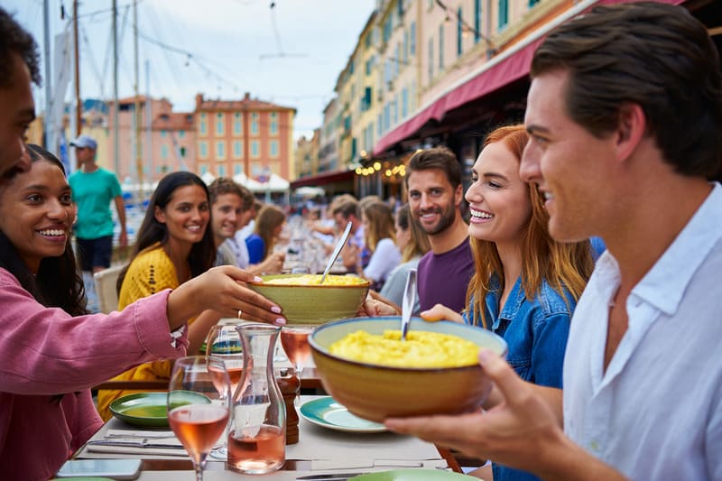 Déguster l'aioli sur le port de Nice