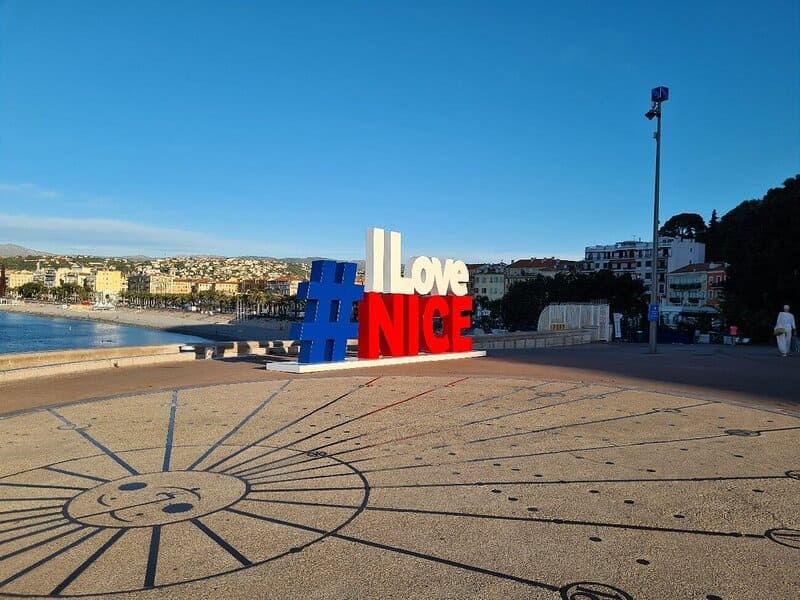 Le cadran solaire de rauba capeu
