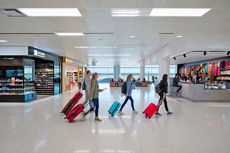 Ambiance aeroport Nice cote d azur